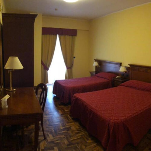 albergo-uliveto-camera-tripla-thumb